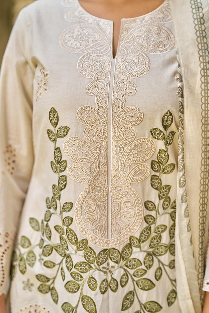 Ivory Zari Bloom Set