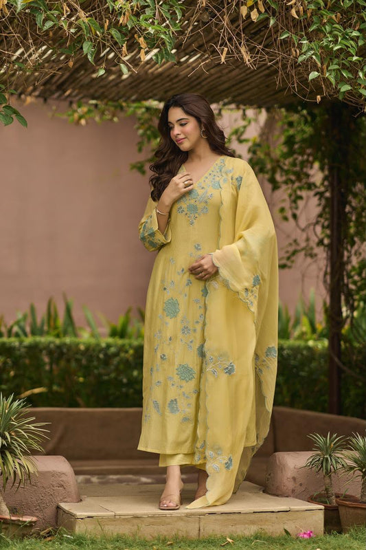 Lemon Bloom Embroidered Suit Set 💛