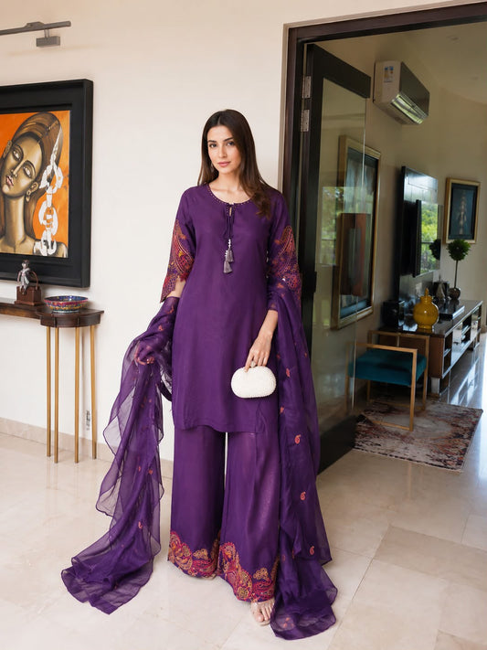 Jamuni Noor Suit Set